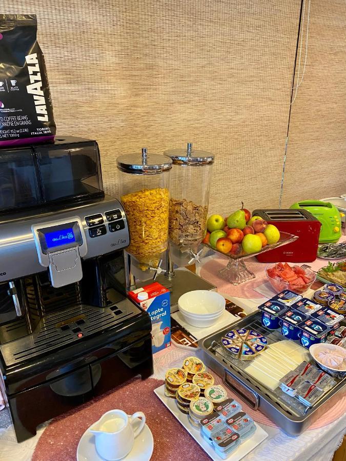 Pensiunea Rix Rooms Focşani Eksteriør bilde