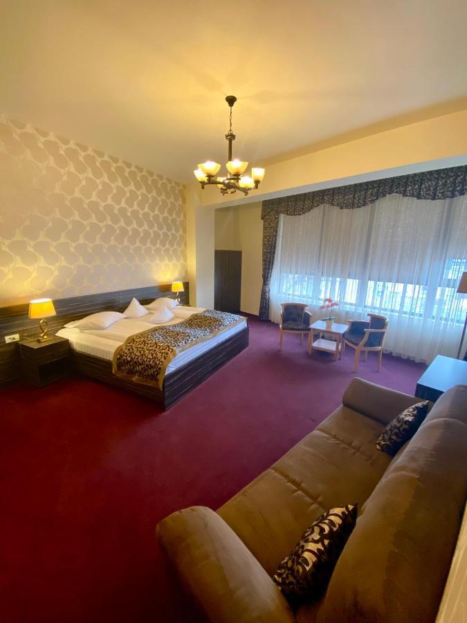 Pensiunea Rix Rooms Focşani Eksteriør bilde